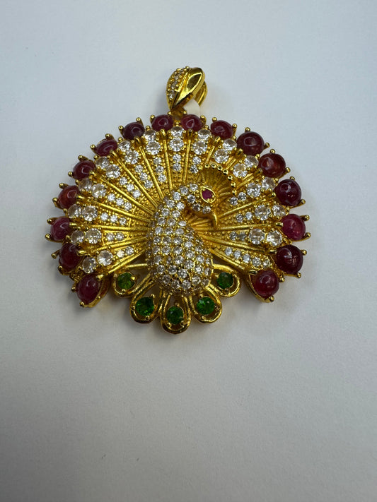 Crimson Majesty (Pendant)