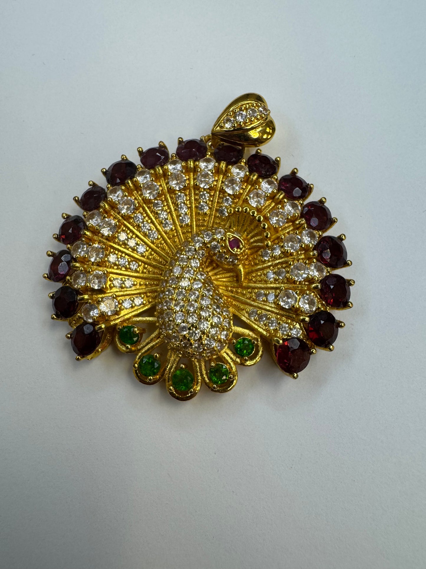 Garnet Sovereign (Pendant)